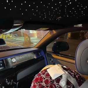 公交车上荫蒂添的喷水视频
