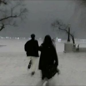 公交车上荫蒂添的喷水视频
